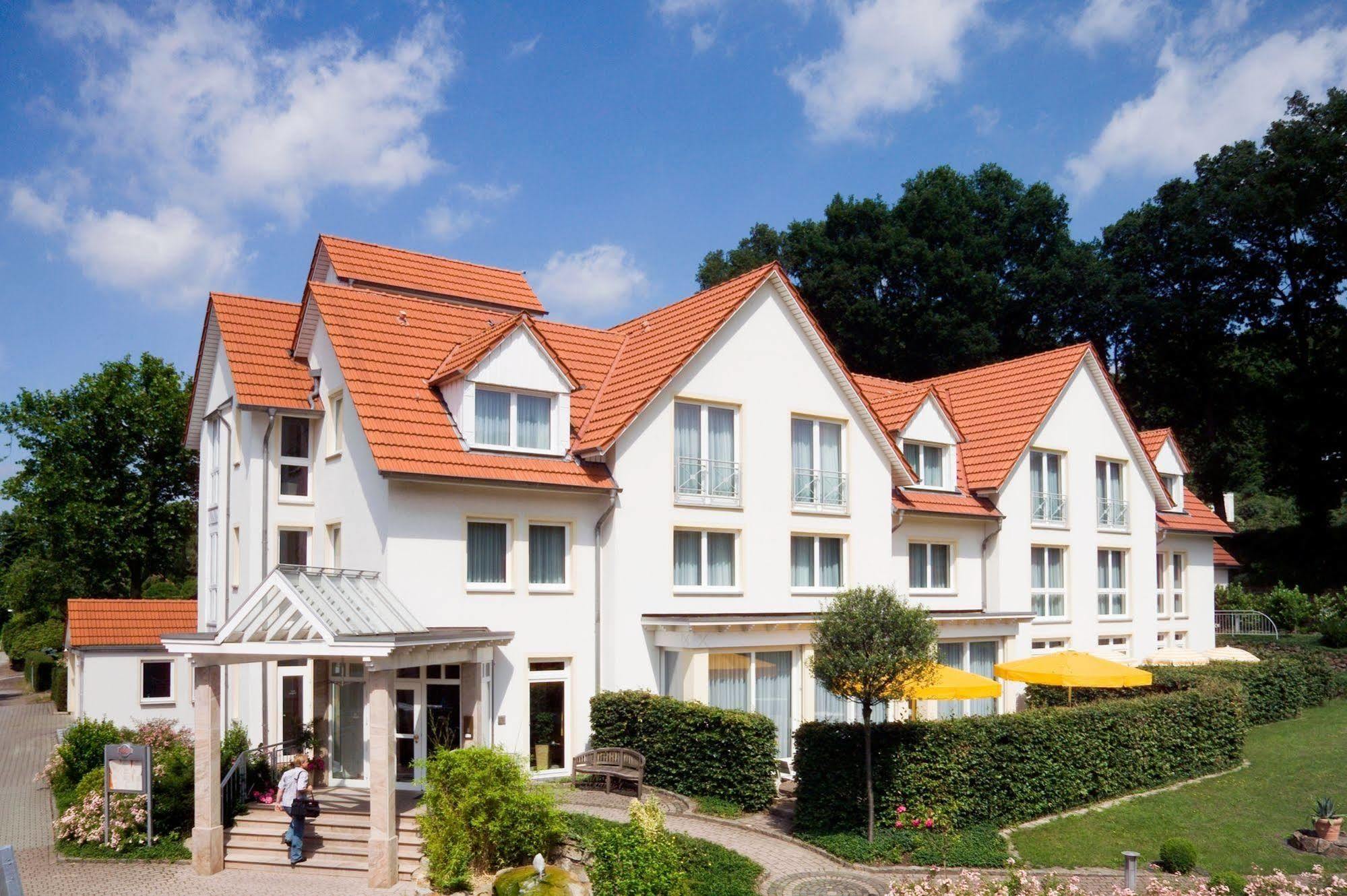 Hotel & Apartments Leugermann อิบเบนบูเริน ภายนอก รูปภาพ